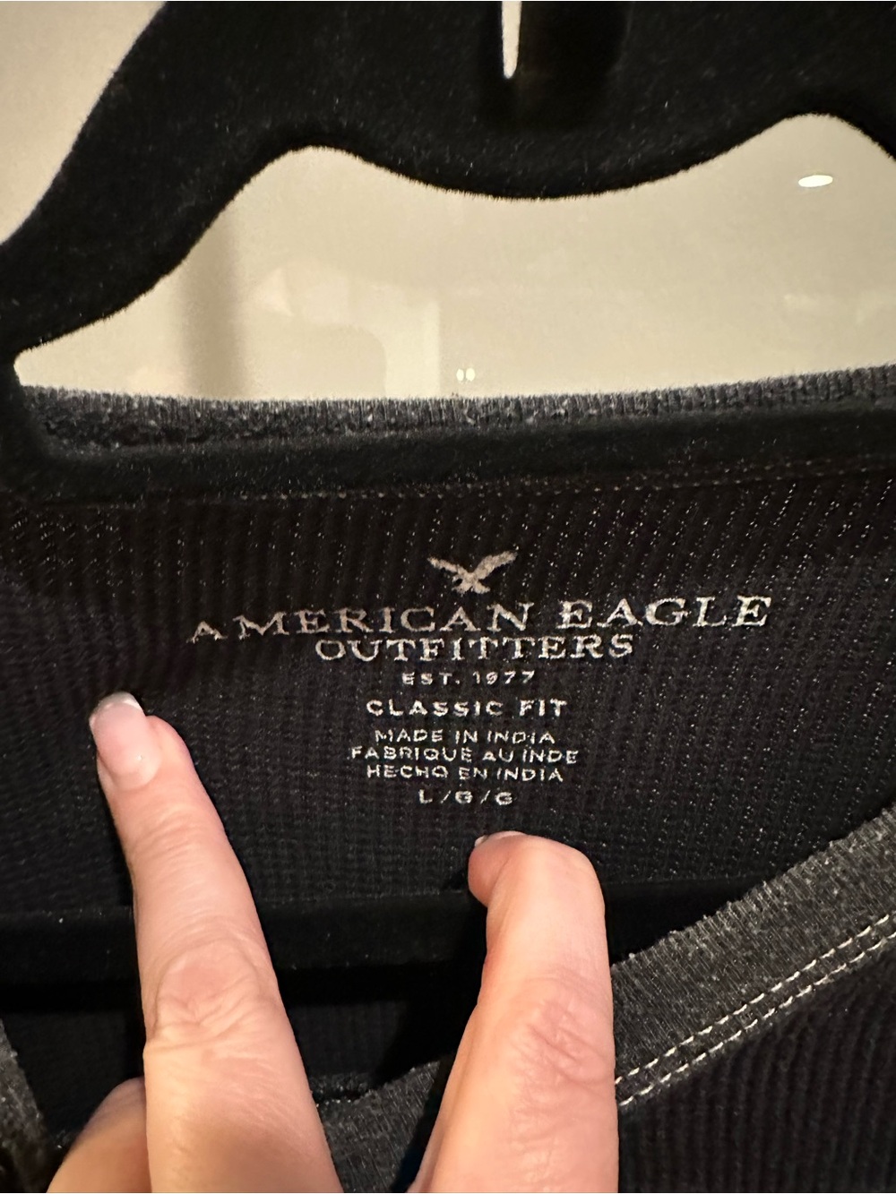 American Eagle Outfitters Men’s Crewneck in Charcoal and Black - Picture 2 of 3